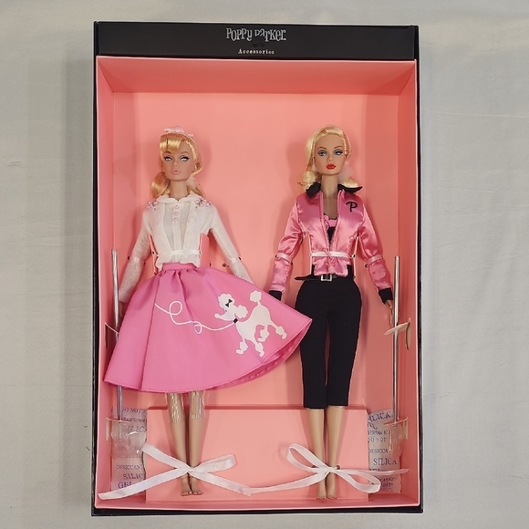 NEW Integrity Toys Poppy Parker Sugar & Spice Double Doll Giftset NIB NRFB NWT - Picture 3 of 17